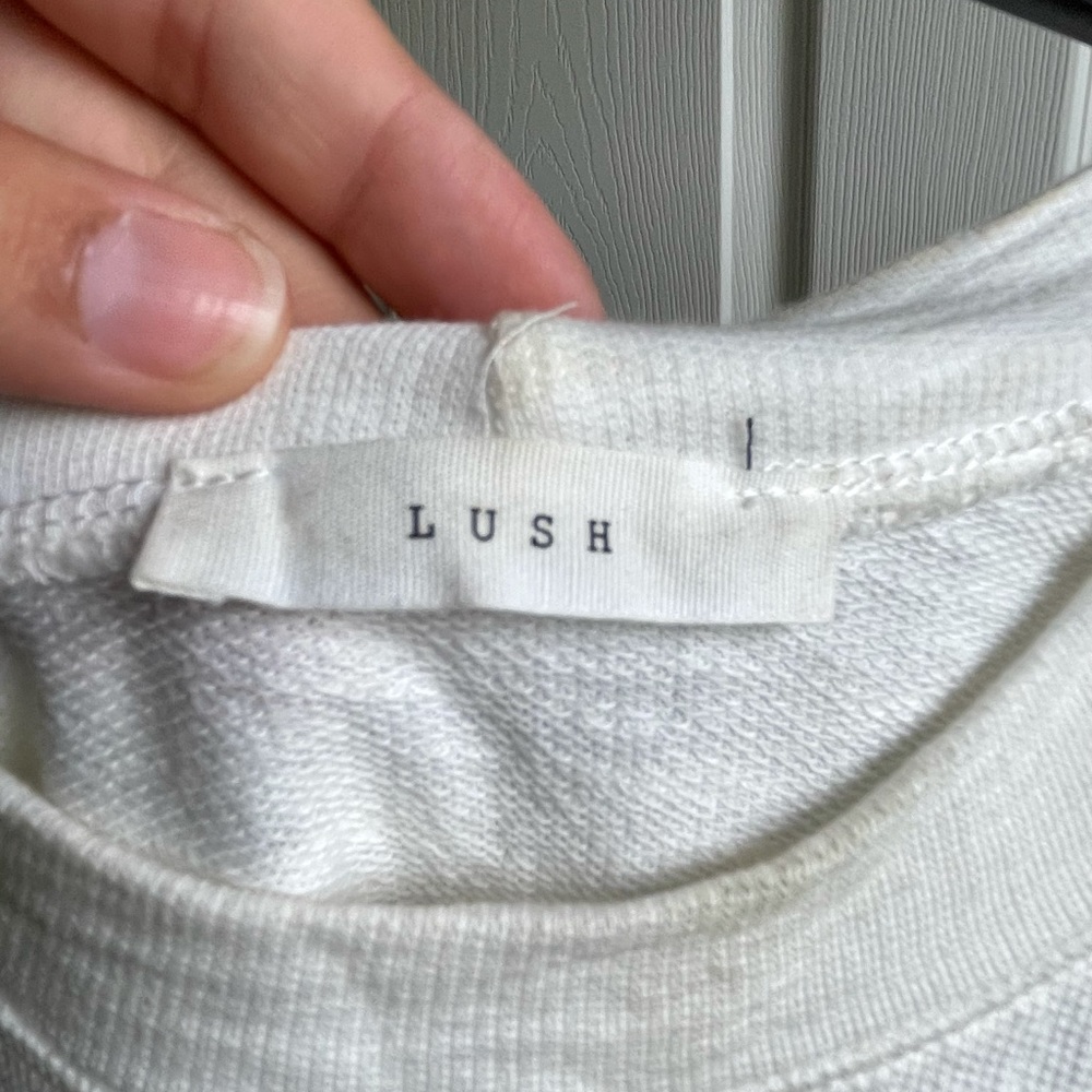 Lush Ruffle Sleeve Sweater - Picture 6 of 7